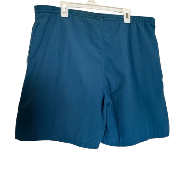 Patagonia boy short size XL (B25) - Picture 2 of 4